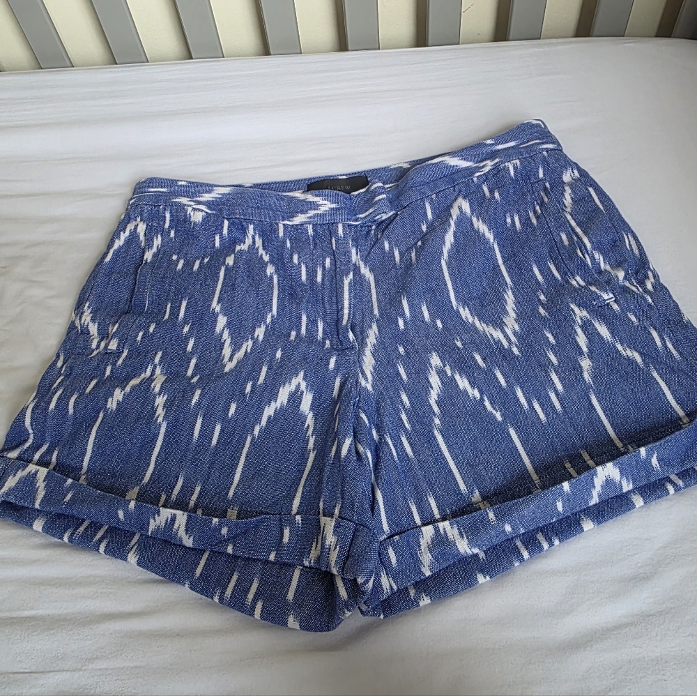 J Crew Womens Cotton Blue And White Ikat Patterned 4 Inch Shorts Size 8